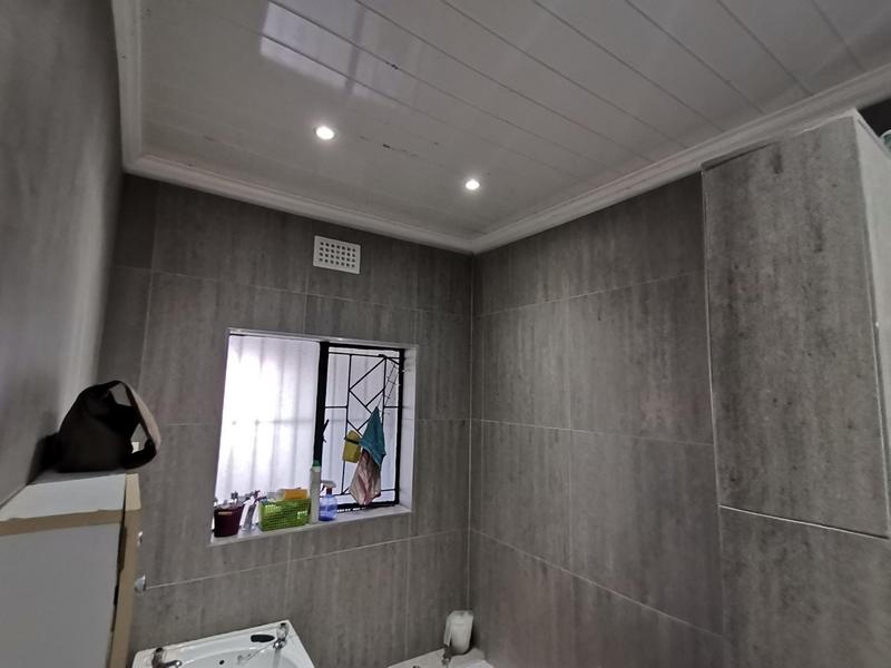 To Let 3 Bedroom Property for Rent in Oostersee Western Cape